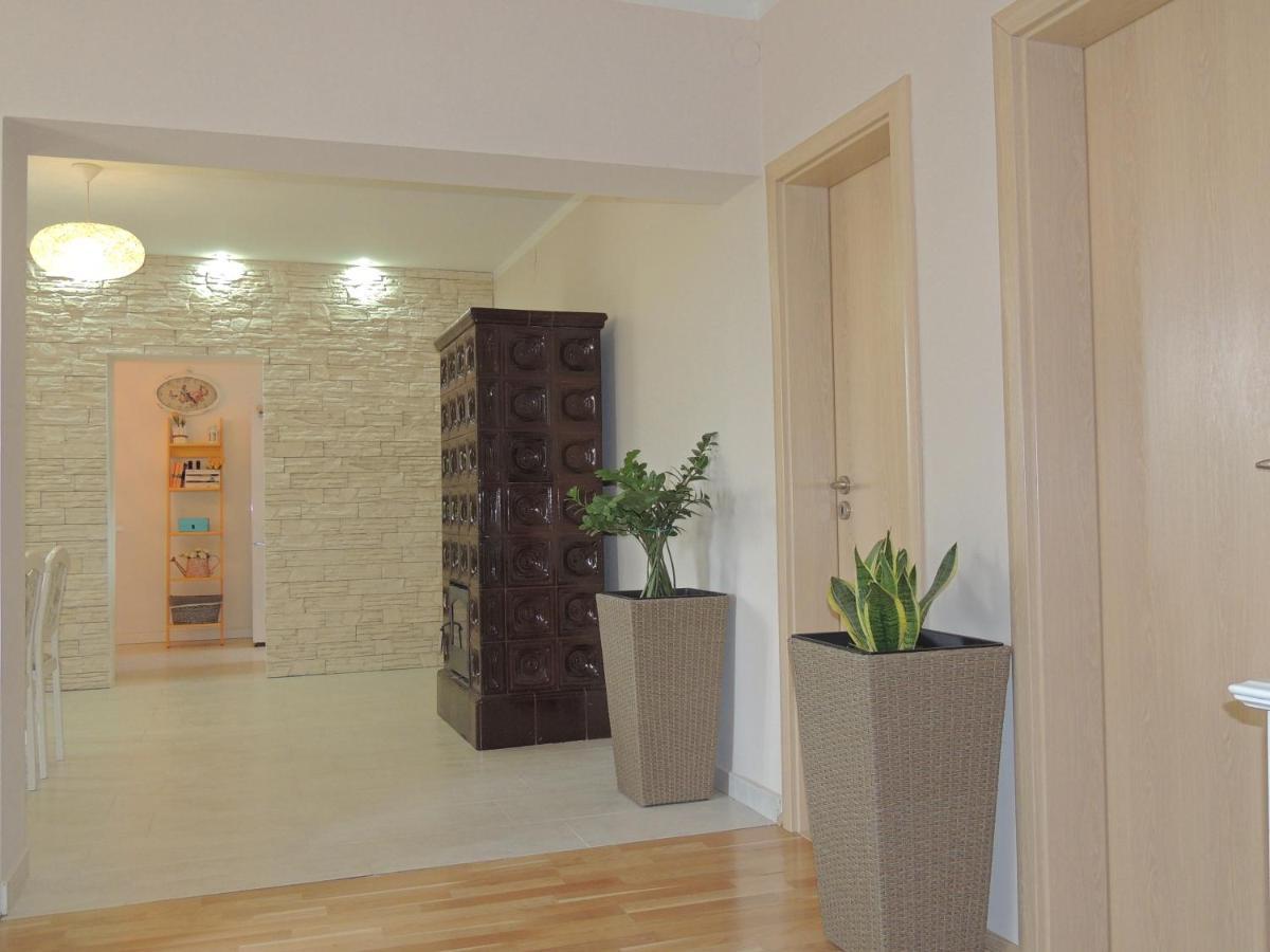 Apartment Ferara Betina  Extérieur photo