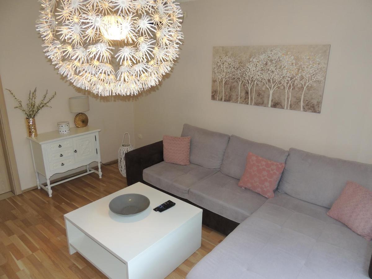 Apartment Ferara Betina  Extérieur photo