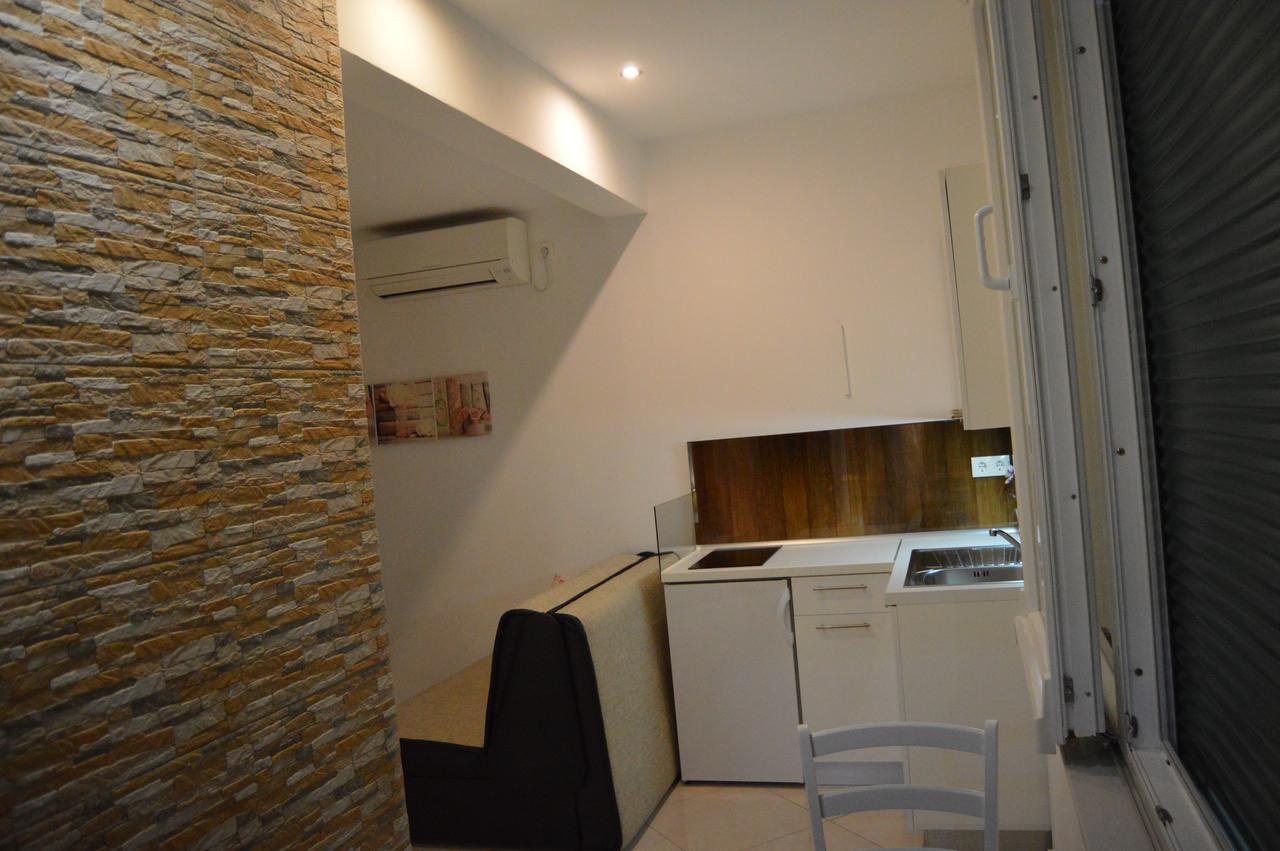 Apartment Ferara Betina  Extérieur photo